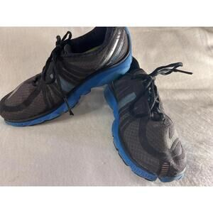 Brooks women’s Running Sneakers with Blue Soles‎